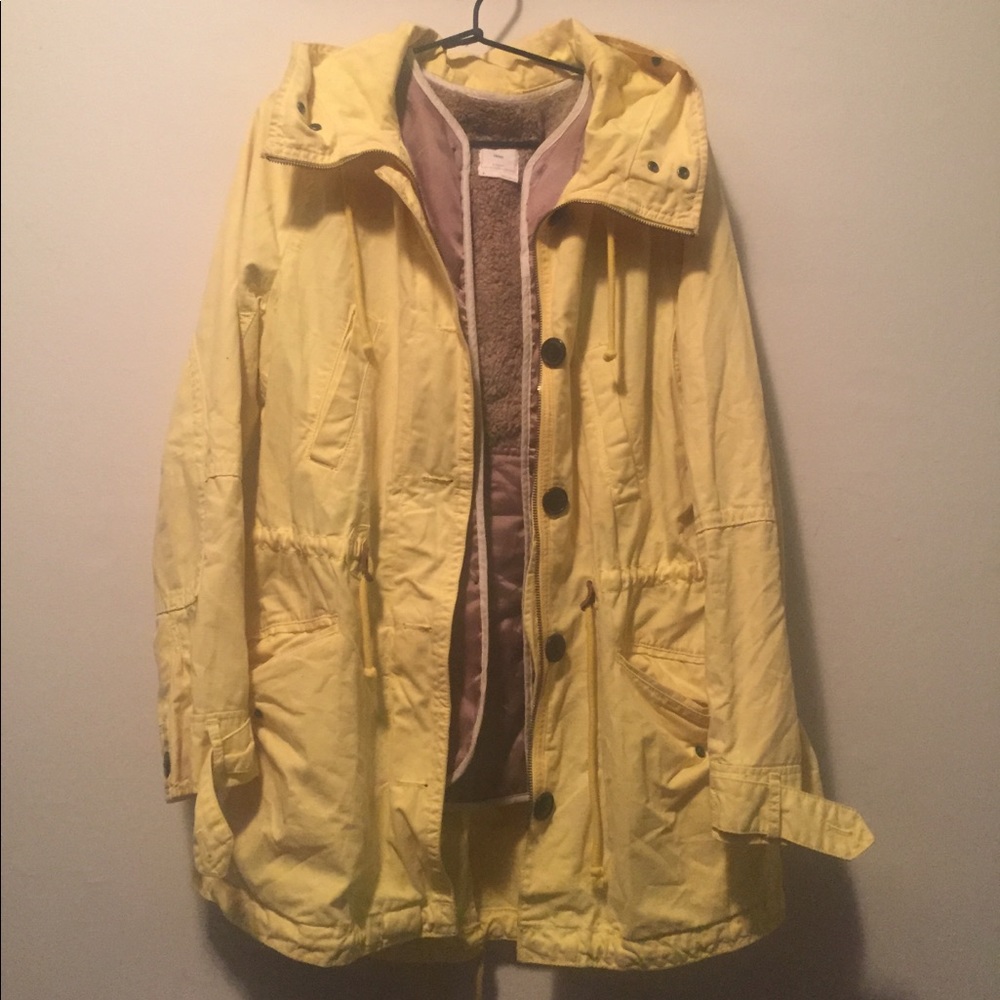 Yellow Water Resistant detachable Lined coat